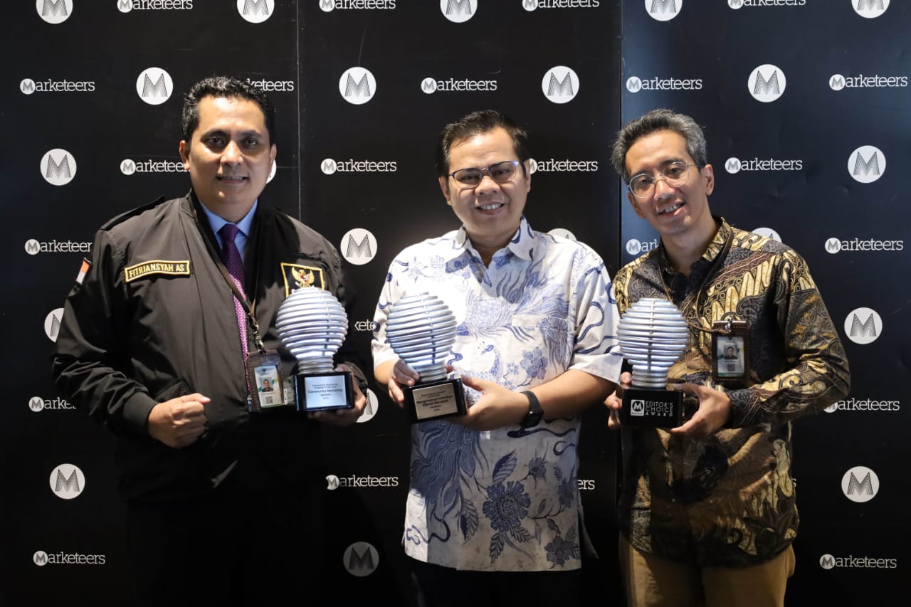 BAZNAS RI raih 3 penghargaan di ajang Marketeers Editors Choice Award 2024