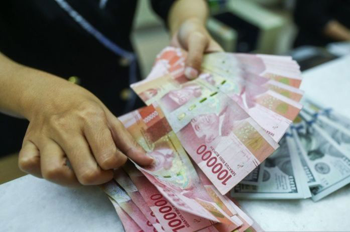 Rupiah Kamis pagi naik 64 poin menjadi Rp15.416 per dolar AS