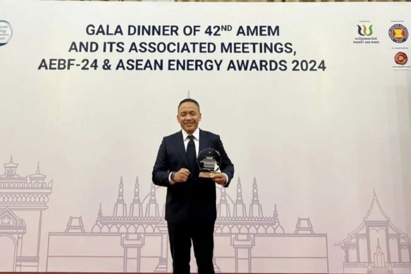 PTPN IV Palmco raih ASEAN Energy Awards 2024 di Laos PTPN IV Palmco raih ASEAN Energy Awards 2024 di Laos