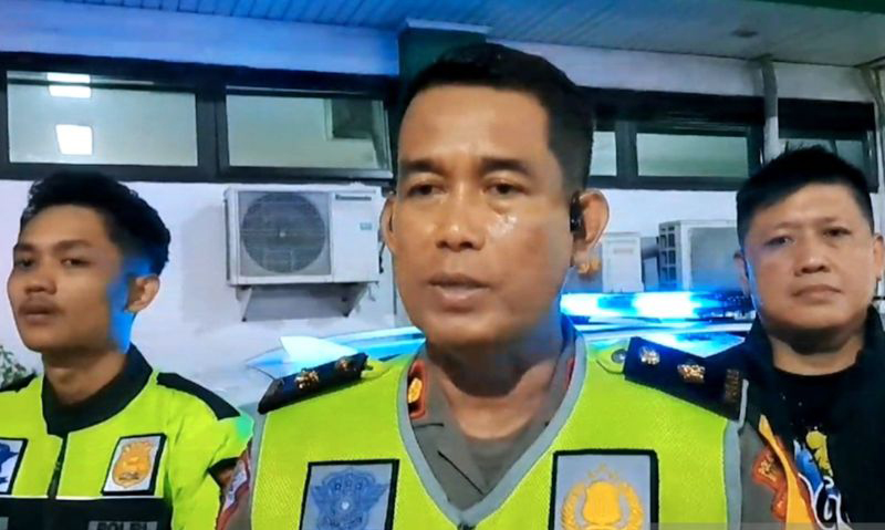 Ibu dan anak pemilik RM Pallubasa Serigala Makassar tewas kecelakaan