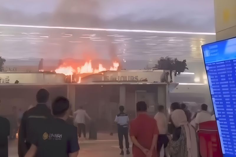 AP II: Kebakaran di Terminal 3 Soetta tak ganggu penerbangan AP II: Kebakaran di Terminal 3 Soetta tak ganggu penerbangan