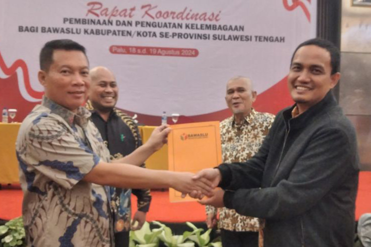 Bawaslu janji tindak kepala desa yang terbukti tidak netral