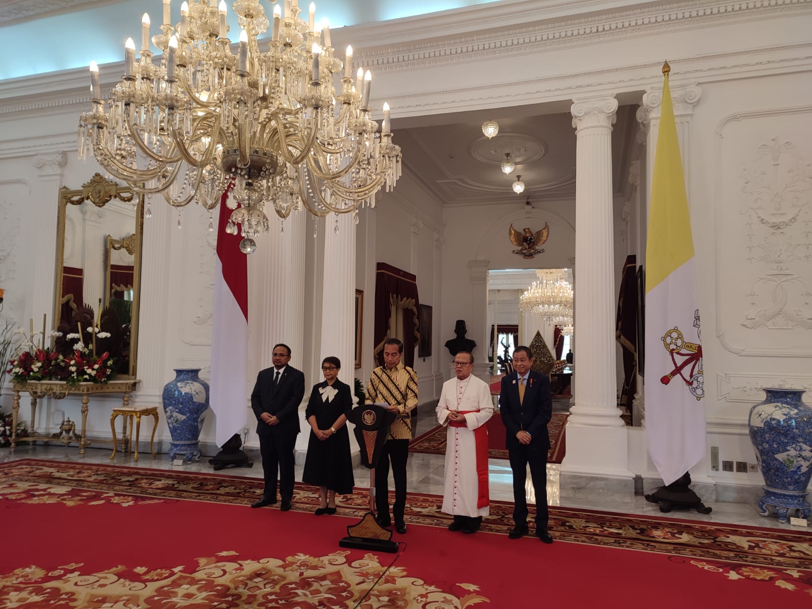 Presiden Jokowi: Kunjungan Paus Fransiskus ke Indonesia kunjungan yang sangat bersejarah Presiden Jokowi: Kunjungan Paus Fransiskus ke Indonesia kunjungan yang sangat bersejarah