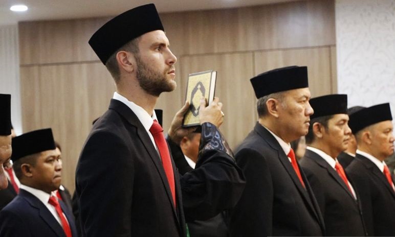 STY tegaskan pemain yang berkarier di Eropa sangat membantu timnas STY tegaskan pemain yang berkarier di Eropa sangat membantu timnas