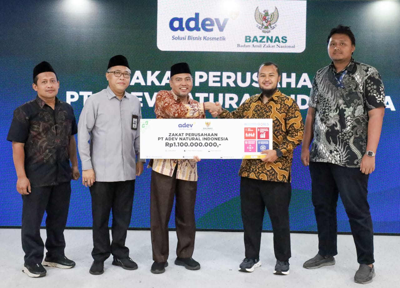 Berdayakan umat, PT Adev Natural Indonesia salurkan zakat Rp1.1 miliar melalui BAZNAS Berdayakan umat, PT Adev Natural Indonesia salurkan zakat Rp1.1 miliar melalui BAZNAS
