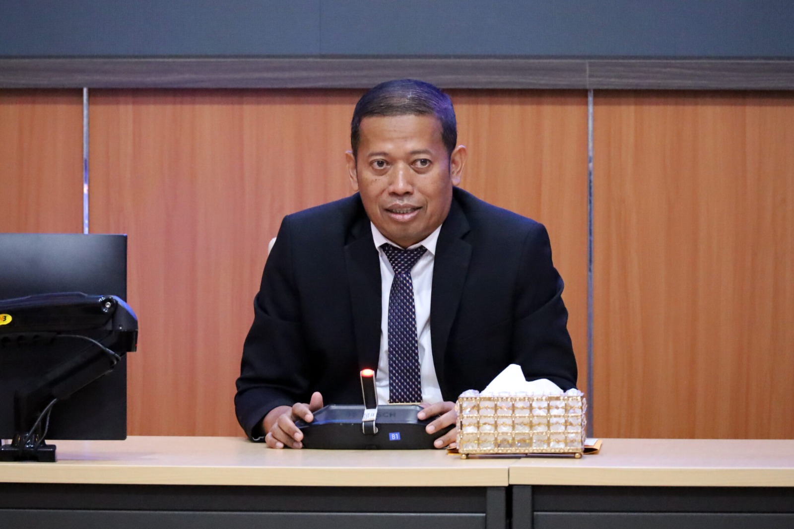 Rektor Undip: Stop polemik dan perdebatan kematian mahasiswi PPDS, tunggu hasil penyidikan Polri Rektor Undip: Stop polemik dan perdebatan kematian mahasiswi PPDS, tunggu hasil penyidikan Polri