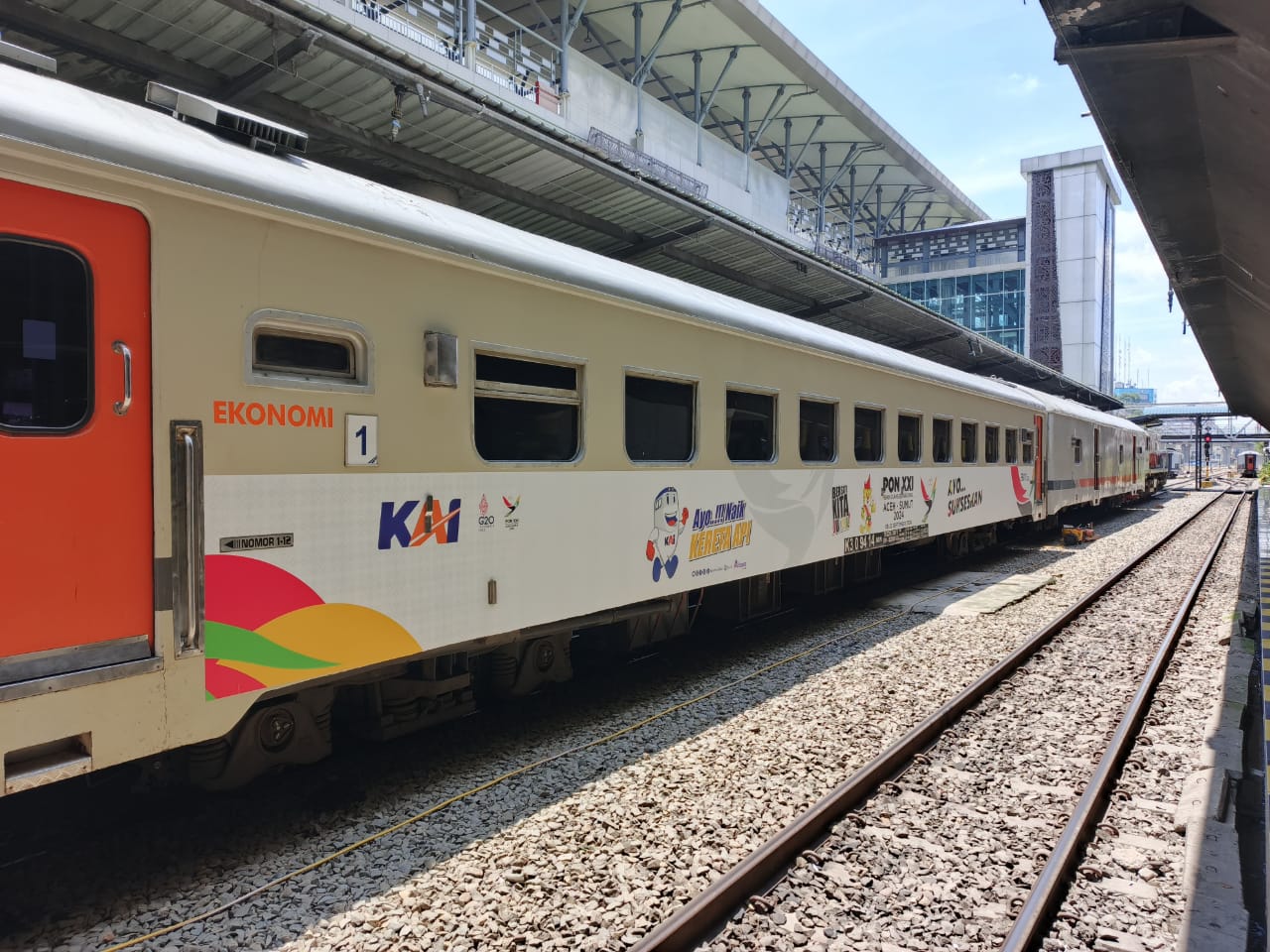 KAI Sumut beri harga spesial tiket KA Sribilah saat pelaksanaan PON XXI KAI Sumut beri harga spesial tiket KA Sribilah saat pelaksanaan PON XXI