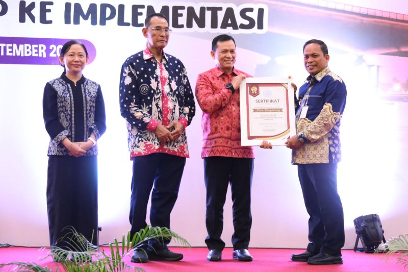 Kota Tangerang raih penghargaan pencegahan AIDS-TB dan malaria Kota Tangerang raih penghargaan pencegahan AIDS-TB dan malaria