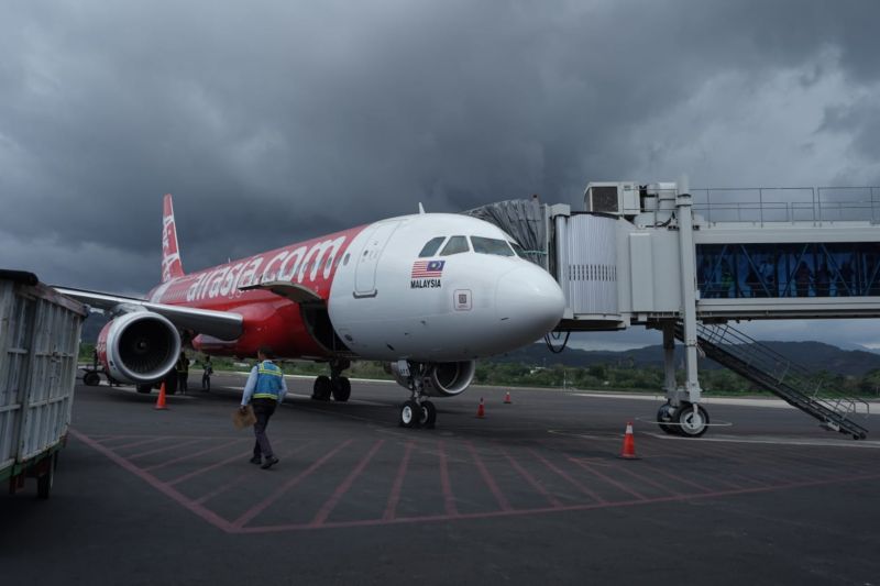Penerbangan AirAsia KL-Labuan Bajo perkuat konektivitas ke DPSP Penerbangan AirAsia KL-Labuan Bajo perkuat konektivitas ke DPSP