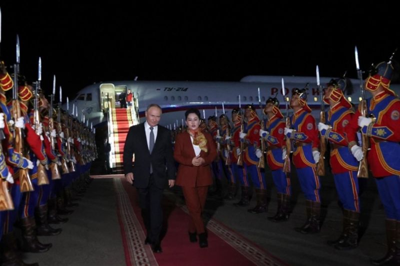 Putin tiba di Mongolia, kendati ada ancaman penangkapan berbasis ICC Putin tiba di Mongolia, kendati ada ancaman penangkapan berbasis ICC