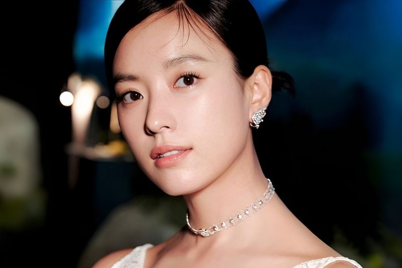 Han Hyo-joo sambangi Pulau Bali untuk syuting drama terbaru Han Hyo-joo sambangi Pulau Bali untuk syuting drama terbaru