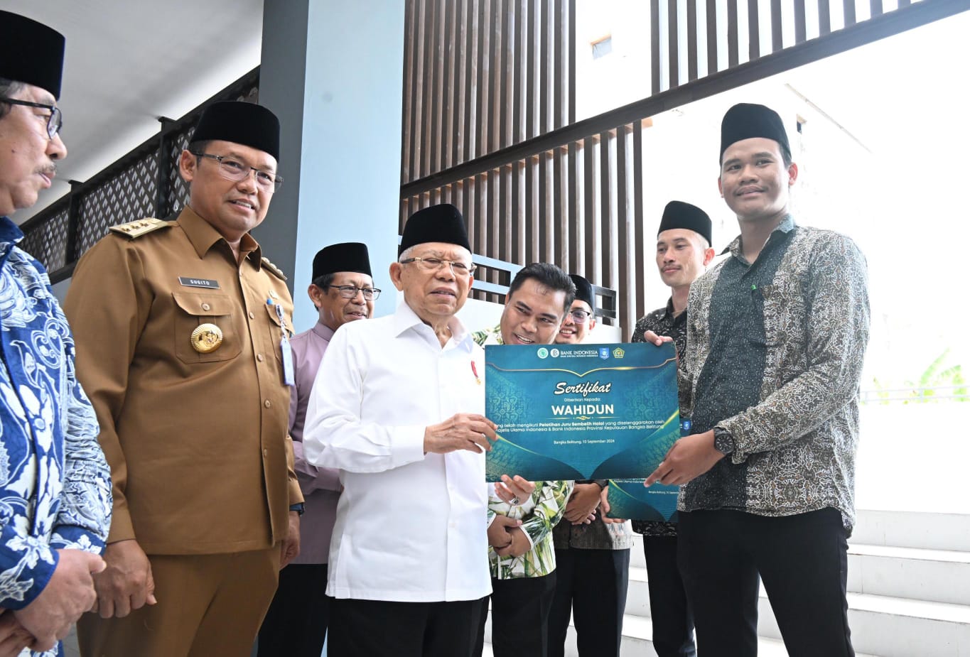 Wapres Maruf Amin tekankan pentingnya sertifikasi juru sembelih halal alias juleha Wapres Maruf Amin tekankan pentingnya sertifikasi juru sembelih halal alias juleha