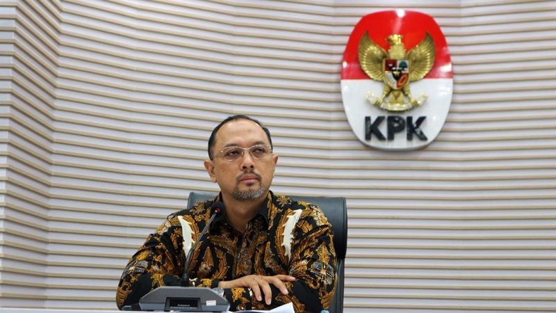 KPK sita tunai dan barang bukti elektronik usai geledah rumah Mendes