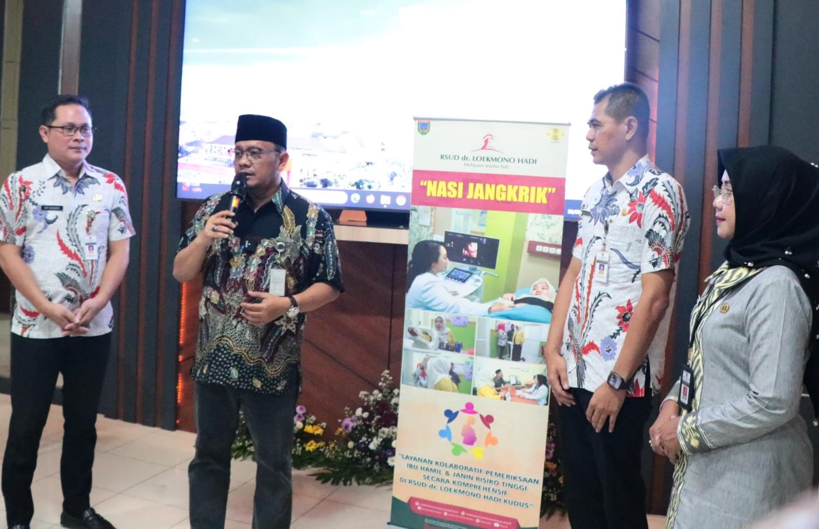 Turunkan AKI dan AKB, RSUD dr. Loekmono Hadi Kudus resmikan Nasi Jangkrik Turunkan AKI dan AKB, RSUD dr. Loekmono Hadi Kudus resmikan Nasi Jangkrik