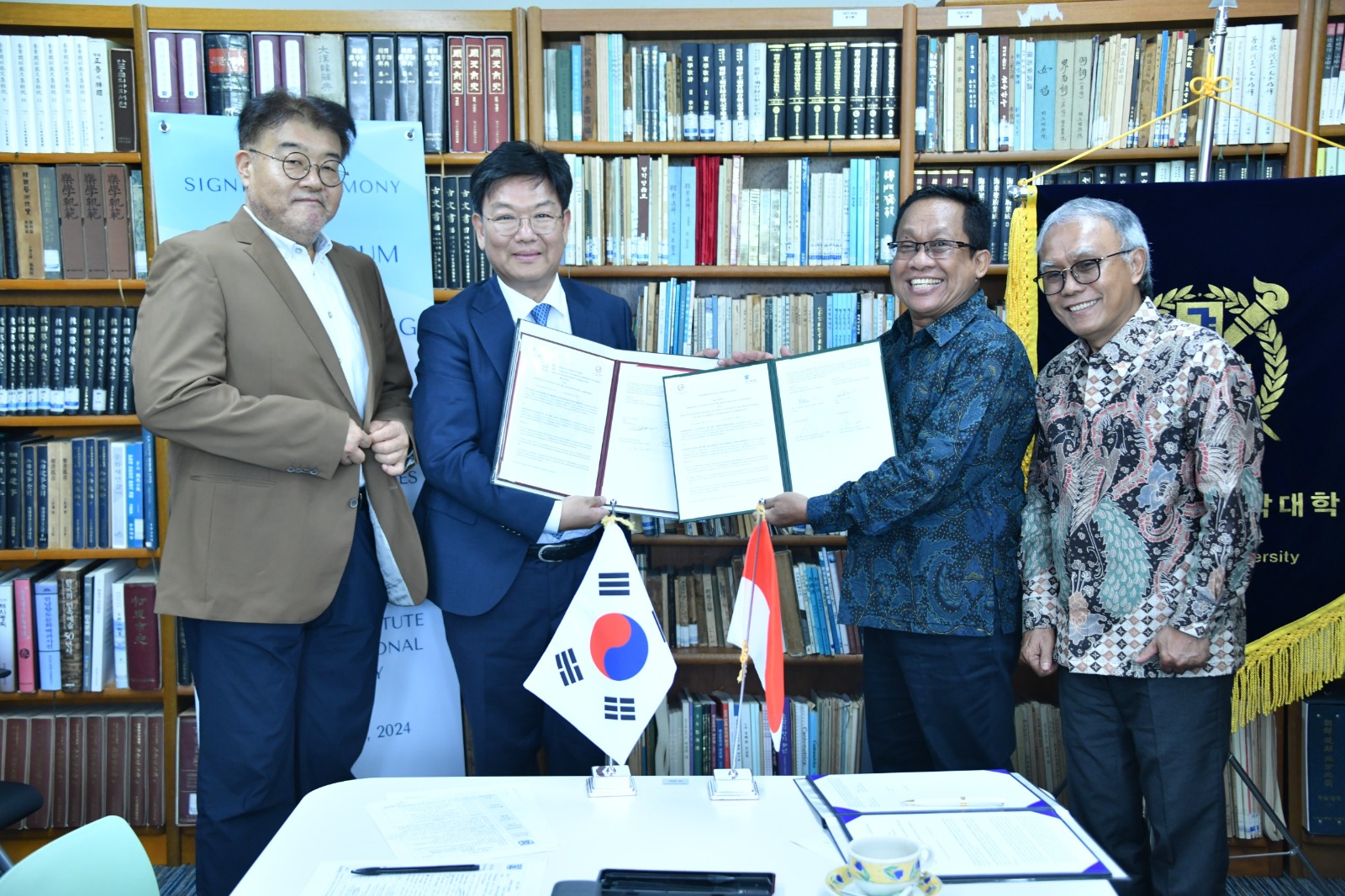 ISI Surakarta dan College of Music SNU sepakati kerja sama strategis bidang seni musik ISI Surakarta dan College of Music SNU sepakati kerja sama strategis bidang seni musik