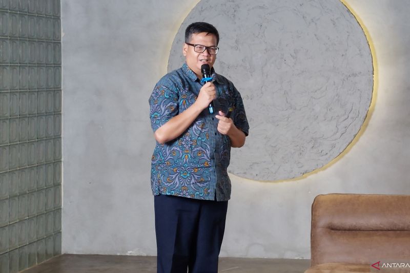 Guru Besar IPB tegaskan air dari wadah galon polikarbonat aman diminum Guru Besar IPB tegaskan air dari wadah galon polikarbonat aman diminum