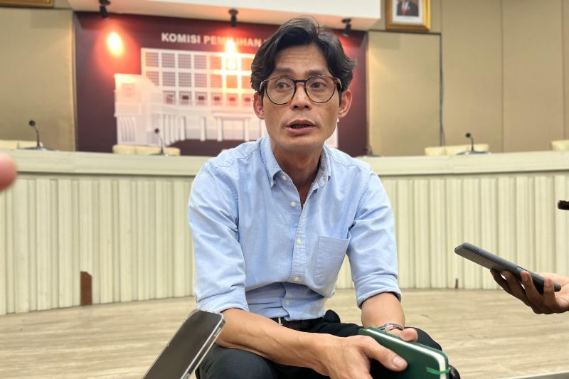 KPU tunggu surat pengunduran diri Rano Karno sebagai anggota DPR RI KPU tunggu surat pengunduran diri Rano Karno sebagai anggota DPR RI