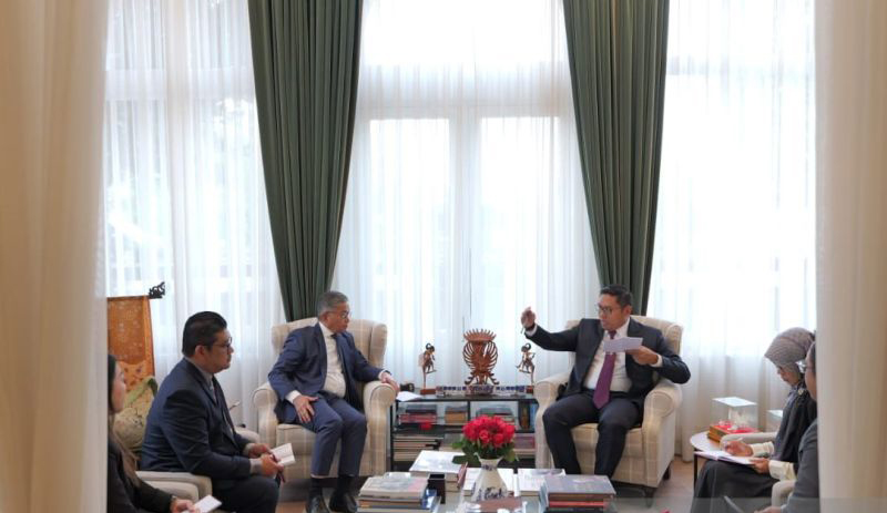 Wamentan temui Dubes RI dan diaspora di Belanda dorong ekspor pangan Wamentan temui Dubes RI dan diaspora di Belanda dorong ekspor pangan