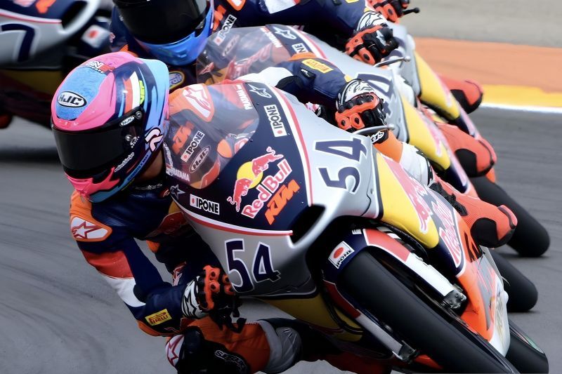 Veda Ega Pratama raih 14 poin di Red Bull Rookies Cup seri Aragon Veda Ega Pratama raih 14 poin di Red Bull Rookies Cup seri Aragon