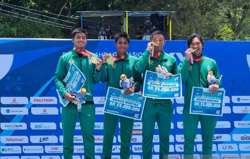 Tenis - Jatim tanpa hambatan kawinkan medali emas beregu putra-putri