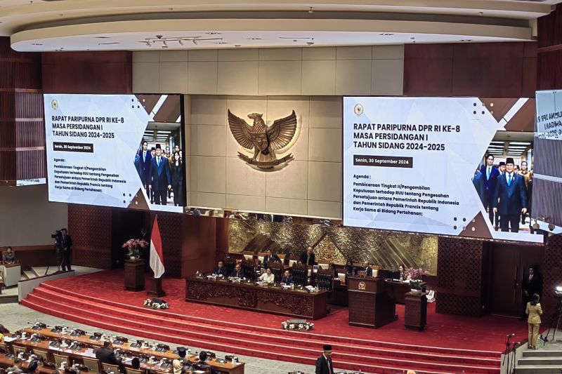 Paripurna DPR setujui RUU Paten jadi undang-undang Paripurna DPR setujui RUU Paten jadi undang-undang