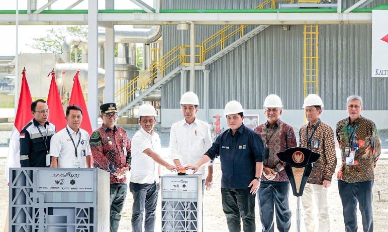 Erick dan Bahlil akui sedih saksikan Jokowi pamitan ke rakyat di pasar Erick dan Bahlil akui sedih saksikan Jokowi pamitan ke rakyat di pasar