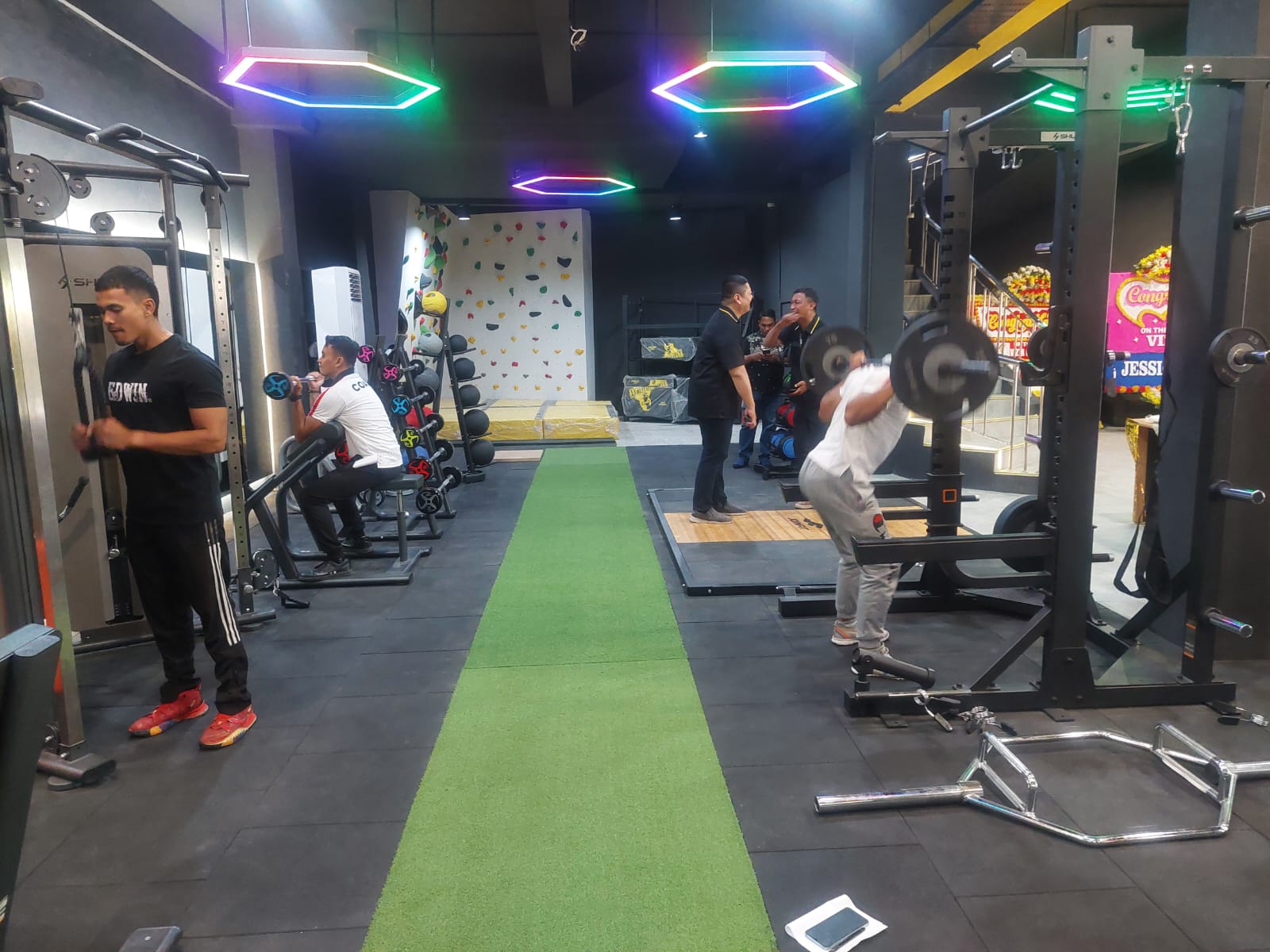 Jakarta pasar dinamis dan kompetitif bisnis gym Jakarta pasar dinamis dan kompetitif bisnis gym