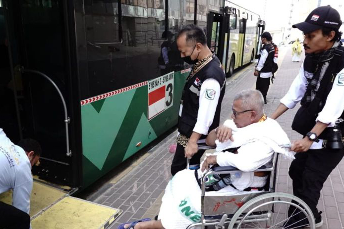 Kemenag tegaskan seluruh Bus Shalawat ramah jamaah haji lansia Kemenag tegaskan seluruh Bus Shalawat ramah jamaah haji lansia