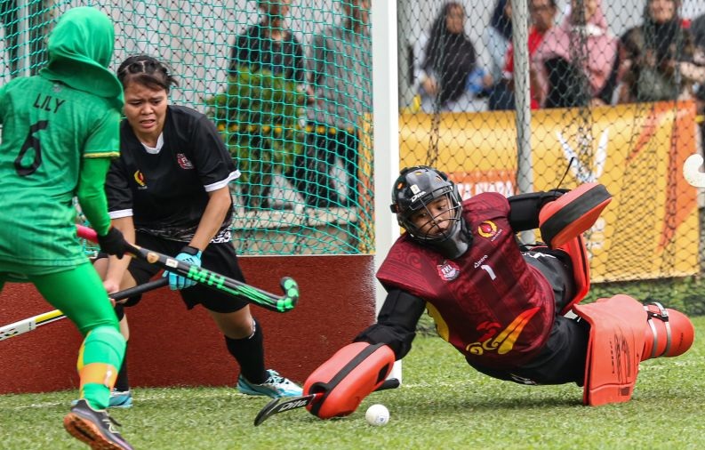 Sejumlah cabang olahraga mulai dipertandingkan pada hari pembukaan