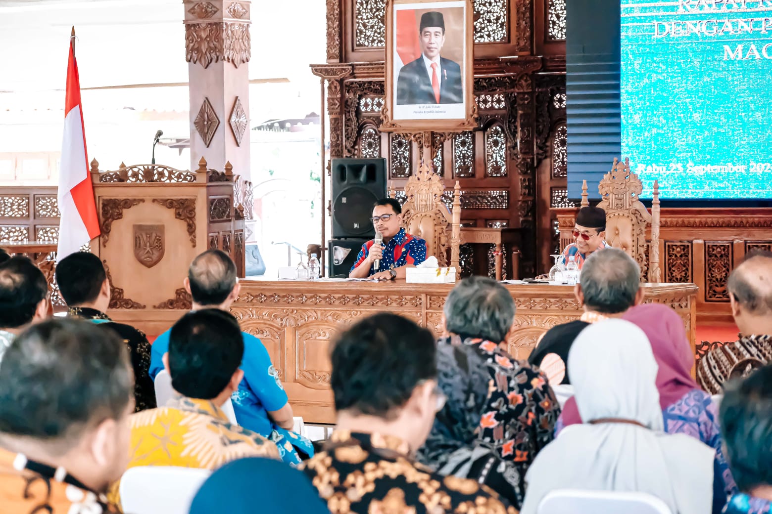 Awali tugas, Pjs Wali Kota gelar konsolidasi pastikan Pilkada Kota Magelang kondusif Awali tugas, Pjs Wali Kota gelar konsolidasi pastikan Pilkada Kota Magelang kondusif