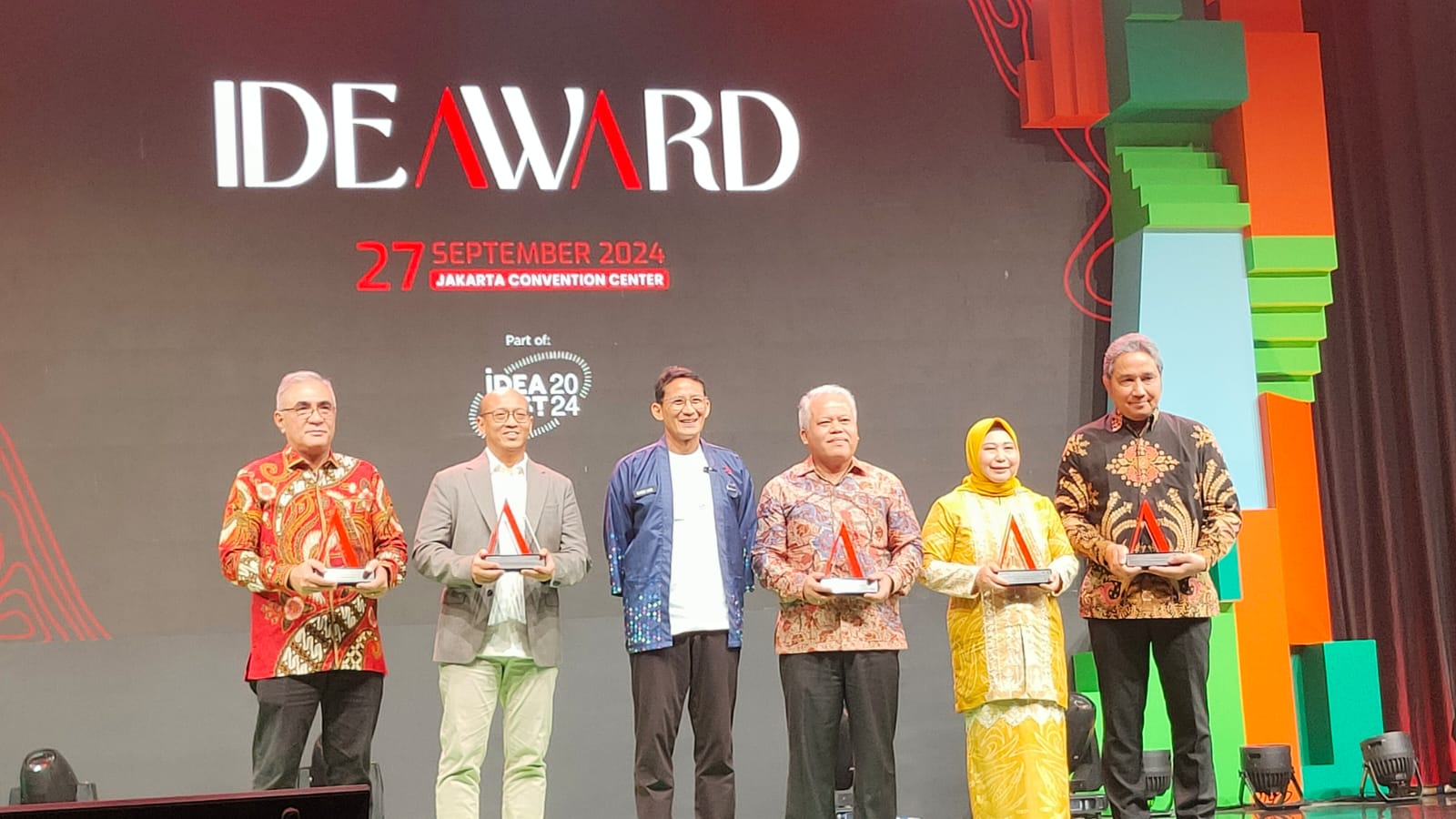 Malam penganugerahan IDeaward 2024 menjadi ajang apresiasi kreativitas Malam penganugerahan IDeaward 2024 menjadi ajang apresiasi kreativitas