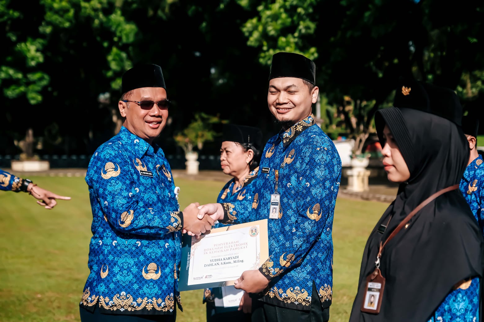 Serahkan SK kenaikan pangkat, Dokter Aziz minta ASN Kota Magelang kompak Serahkan SK kenaikan pangkat, Dokter Aziz minta ASN Kota Magelang kompak