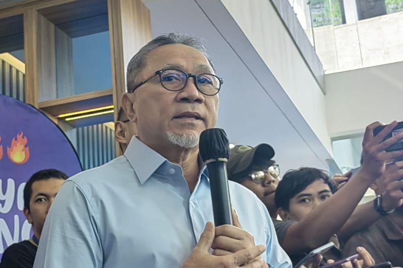 Zulhas: Jumlah menteri akan bertambah di kabinet pemerintahan Prabowo Zulhas: Jumlah menteri akan bertambah di kabinet pemerintahan Prabowo