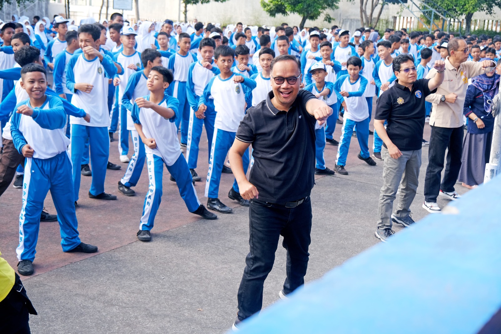 Pelajar di Kota Magelang sarapan sehat bersama dan minum tablet tambah darah Pelajar di Kota Magelang sarapan sehat bersama dan minum tablet tambah darah