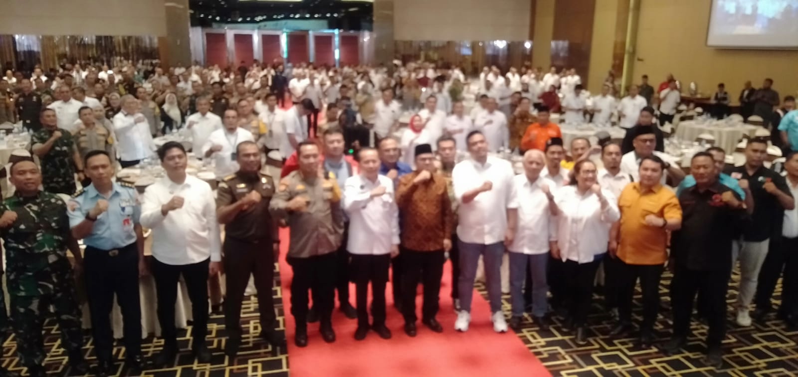 Paslon Edy Rahmayadi dan Hasan Basri Sagala absen hadiri deklarasi Pilkada Damai Sumut Paslon Edy Rahmayadi dan Hasan Basri Sagala absen hadiri deklarasi Pilkada Damai Sumut