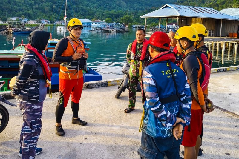 Basarnas Natuna cari nelayan hilang di perairan Anambas Basarnas Natuna cari nelayan hilang di perairan Anambas