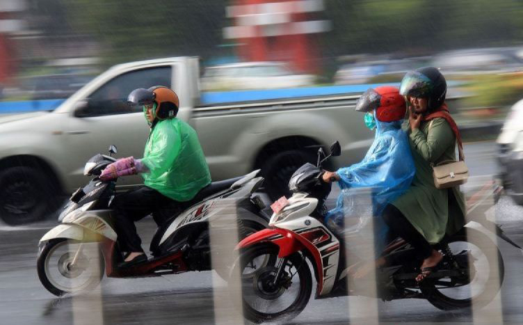 Sebagian besar kota di Indonesia berpotensi alami hujan Sebagian besar kota di Indonesia berpotensi alami hujan