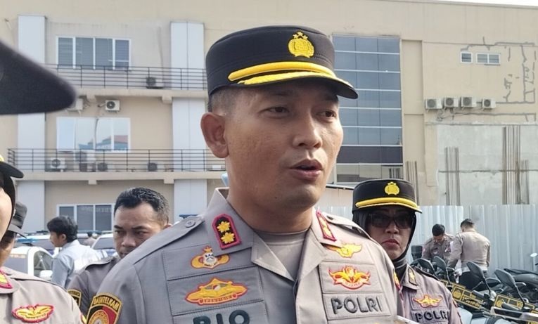 Jalur wisata Puncak dipadati hingga 150 ribu kendaraan sehari Jalur wisata Puncak dipadati hingga 150 ribu kendaraan sehari
