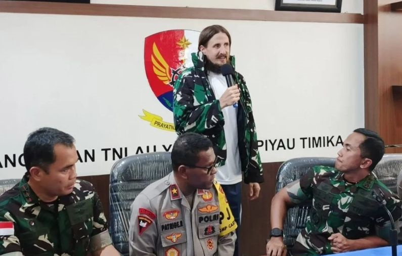 Komnas HAM apresiasi pembebasan Pilot Philip Mehrtens dengan persuasif Komnas HAM apresiasi pembebasan Pilot Philip Mehrtens dengan persuasif