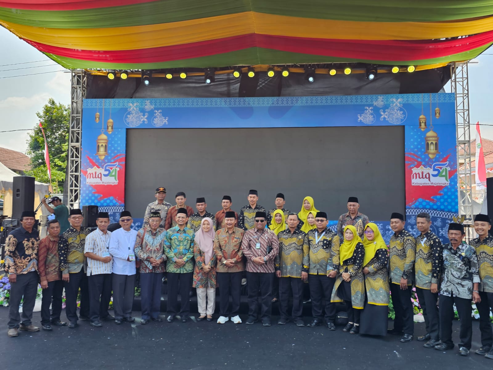 Kecamatan Majalengka juara umum MTQ ke-54 Tingkat Kabupaten Majalengka Kecamatan Majalengka juara umum MTQ ke-54 Tingkat Kabupaten Majalengka