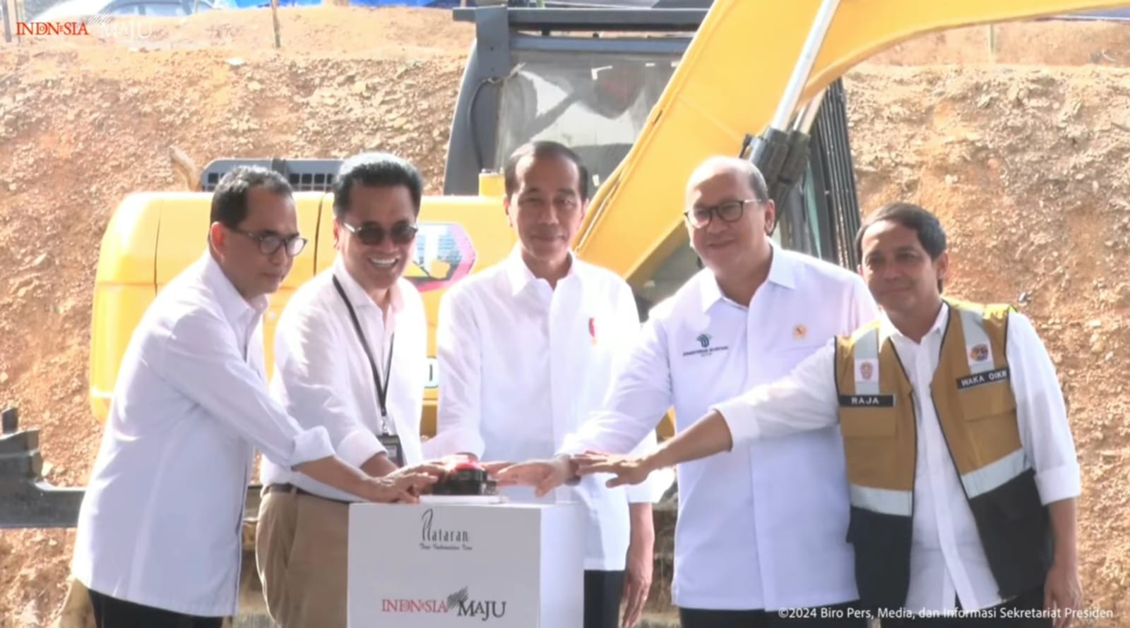 Jokowi groundbreaking Hutan Kota 2 ribu meter di IKN Jokowi groundbreaking Hutan Kota 2 ribu meter di IKN