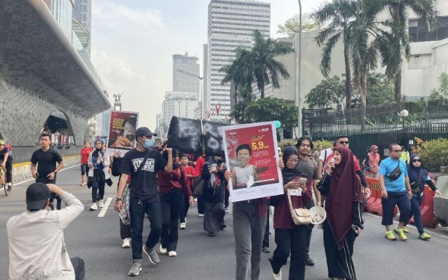 Ratusan mahasiswa desak agar World Vape Fair dibatalkan Ratusan mahasiswa desak agar World Vape Fair dibatalkan