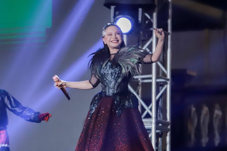 Penampilan Rossa, atraksi kembang api Jepang tutup Artwear JFC 2025 Penampilan Rossa, atraksi kembang api Jepang tutup Artwear JFC 2025