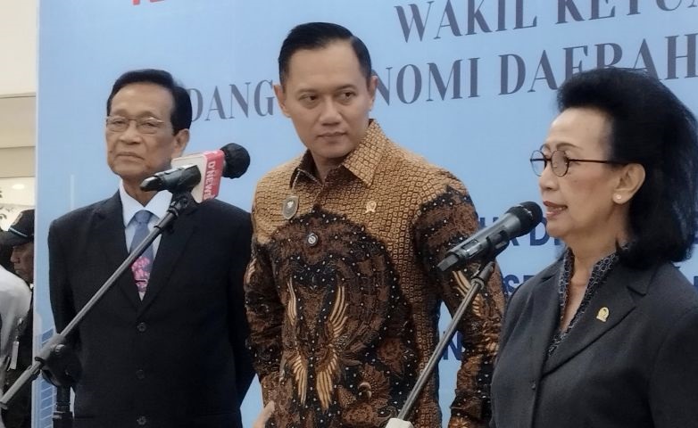 AHY tegaskan tak punya masalah dengan Wapres Gibran AHY tegaskan tak punya masalah dengan Wapres Gibran