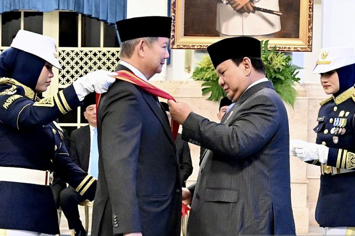 Hashim ungkap tak nyaman dianugerahi tanda kehormatan dari Prabowo Hashim ungkap tak nyaman dianugerahi tanda kehormatan dari Prabowo