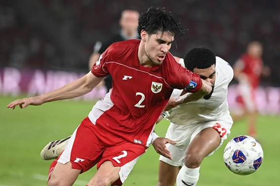Kevin Diks debut di Liga Jerman bersama Monchengladbach Kevin Diks debut di Liga Jerman bersama Monchengladbach