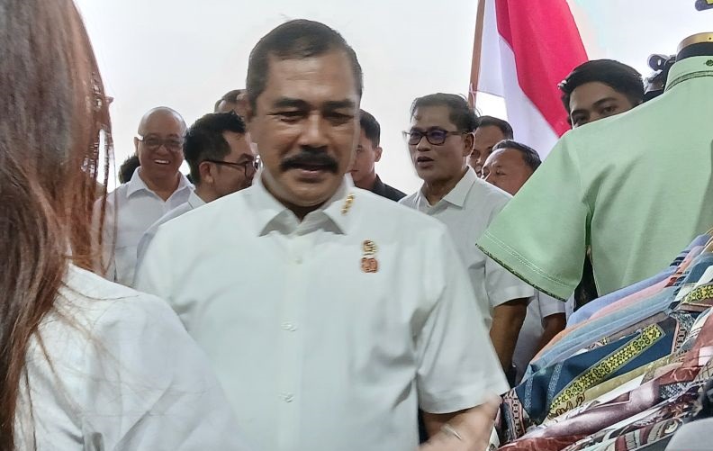 Menteri Imipas: Paspor Jurist Tan telah dicabut sejak 4 Agustus Menteri Imipas: Paspor Jurist Tan telah dicabut sejak 4 Agustus