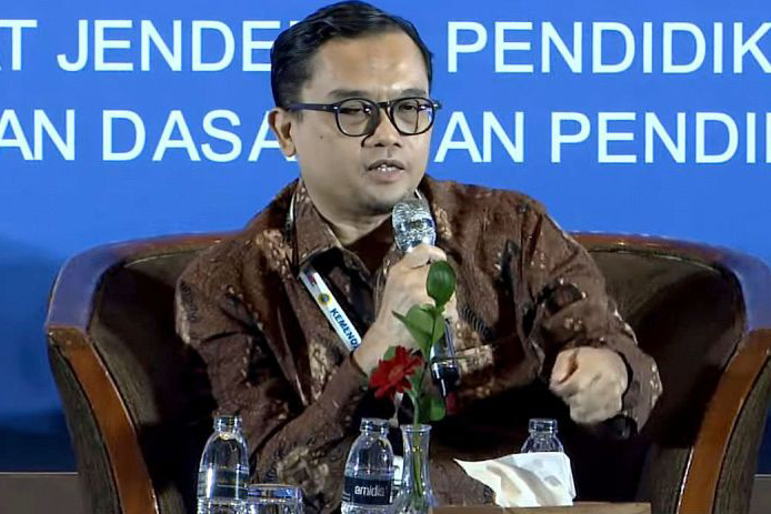 Kemendikdasmen upayakan 300 ribu sekolah punya internet akhir 2025 Kemendikdasmen upayakan 300 ribu sekolah punya internet akhir 2025