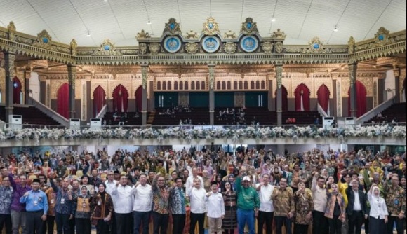 Menko PM apresiasi 4.014 PT deklarasi dukung program Presiden Menko PM apresiasi 4.014 PT deklarasi dukung program Presiden