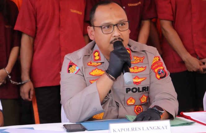 Polres Langkat amankan tersangka pemilik 963 gram sabu di Jalinsum Polres Langkat amankan tersangka pemilik 963 gram sabu di JalinsumÂ